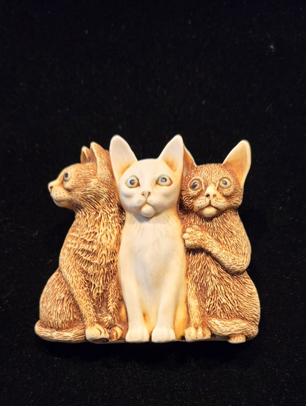 Harmony Kingdom "Cat Pin", England